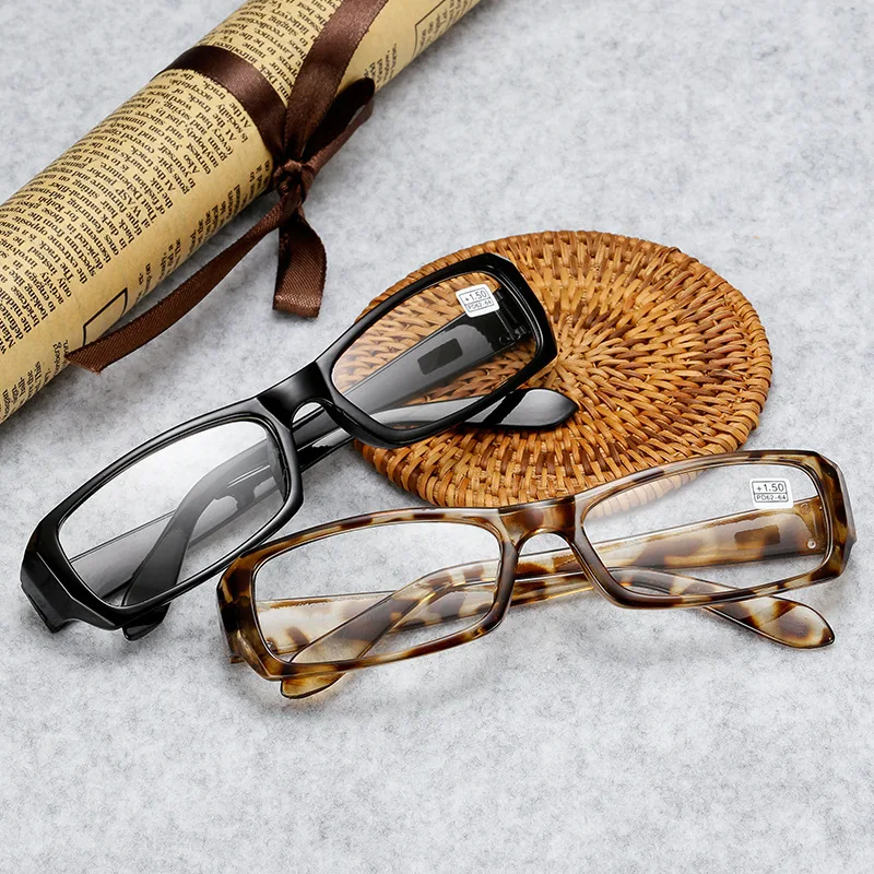Vintage Reading Glasses Women Optical Presbyopia Glasses for Men Computer Reading Eyeglasses Reader for Elderly Eyewear+1.0To+4.
Vintage Reading Glasses Women Optical Presbyopia Glasses for Men Computer Reading Eyeglasses Reader for Elderly Eyewear+1.0To+4.