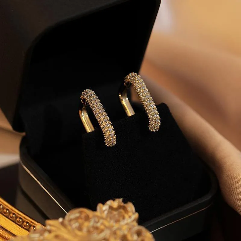 925 Sterling Silver Crystal Square Charm Stud Earrings Women Girls Wedding Party Korean Luxury Jewelry Accessories eh472
925 Sterling Silver Crystal Square Charm Stud Earrings Women Girls Wedding Party Korean Luxury Jewelry Accessories eh472