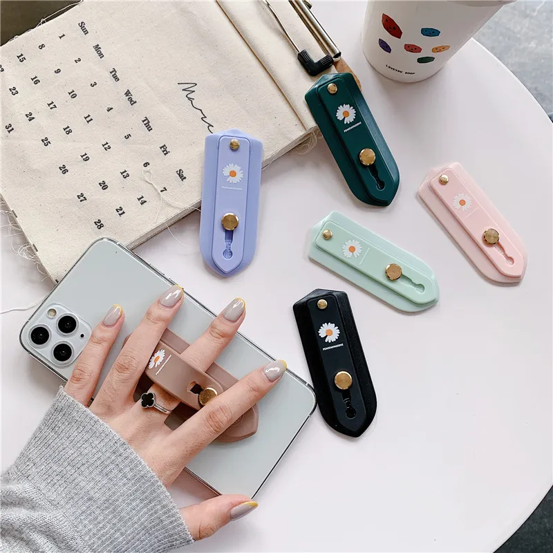 Daisies Flower Push Pull Silicone Candy Color Short Wrist Strap Finger Ring Grip Bracket Phone Holder Universal For iPhone 11
Daisies Flower Push Pull Silicone Candy Color Short Wrist Strap Finger Ring Grip Bracket Phone Holder Universal For iPhone 11