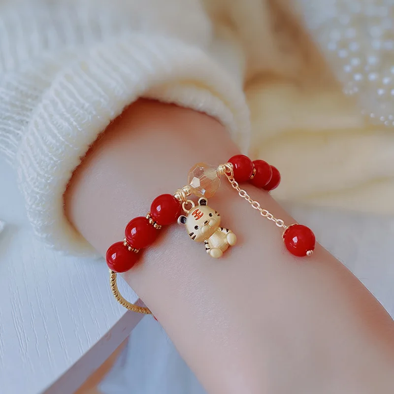 Fashion Ruby Bracelet Cute Little Tiger Bracelets on Hand Placer Gold Bracelets for Women Crystal Jewelry Women's Hand Bracelets
Fashion Ruby Bracelet Cute Little Tiger Bracelets on Hand Placer Gold Bracelets for Women Crystal Jewelry Women's Hand Bracelets
