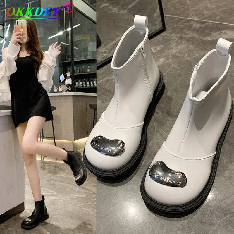 Tyburn New Metal Decorative Ankle Boots Female Autumn Big Toe Low Heel Short Boots Female Comfortable Casual Martin Boots Shoes
Tyburn New Metal Decorative Ankle Boots Female Autumn Big Toe Low Heel Short Boots Female Comfortable Casual Martin Boots Shoes