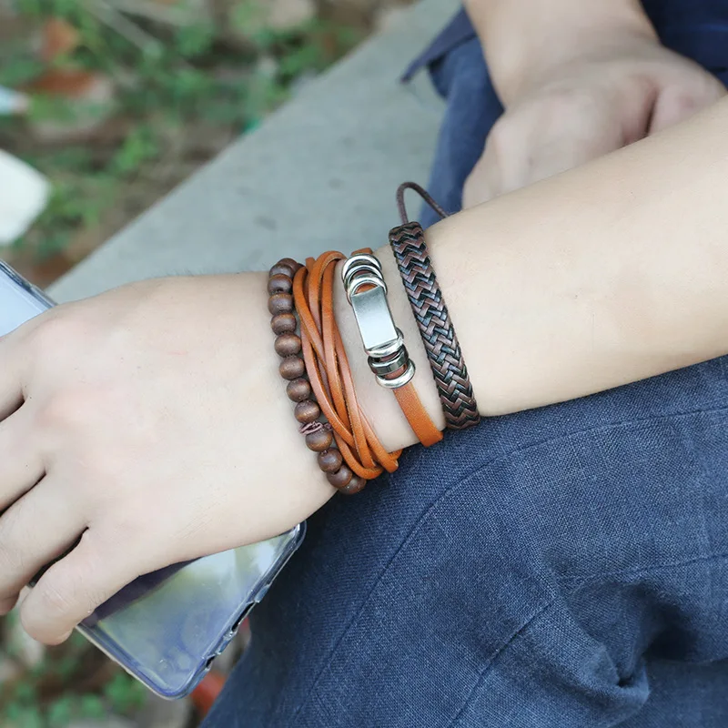 AJC Men's leather bracelet fashion jewelry simple retro suit bracelet DIY braided cowhide bracelet
AJC Men's leather bracelet fashion jewelry simple retro suit bracelet DIY braided cowhide bracelet