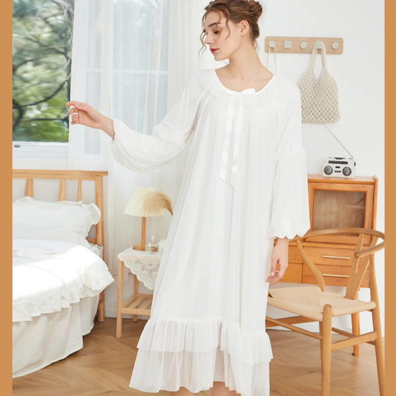 Ночная рубашка с длинным рукавом, большие размеры, свободная кружевная Пижама принцессы с милым бантом, Женская Двухуровневая Домашняя одежда с круглым вырезом
Ночная рубашка с длинным рукавом, большие размеры, свободная кружевная Пижама принцессы с милым бантом, Женская Двухуровневая Домашняя одежда с круглым вырезом