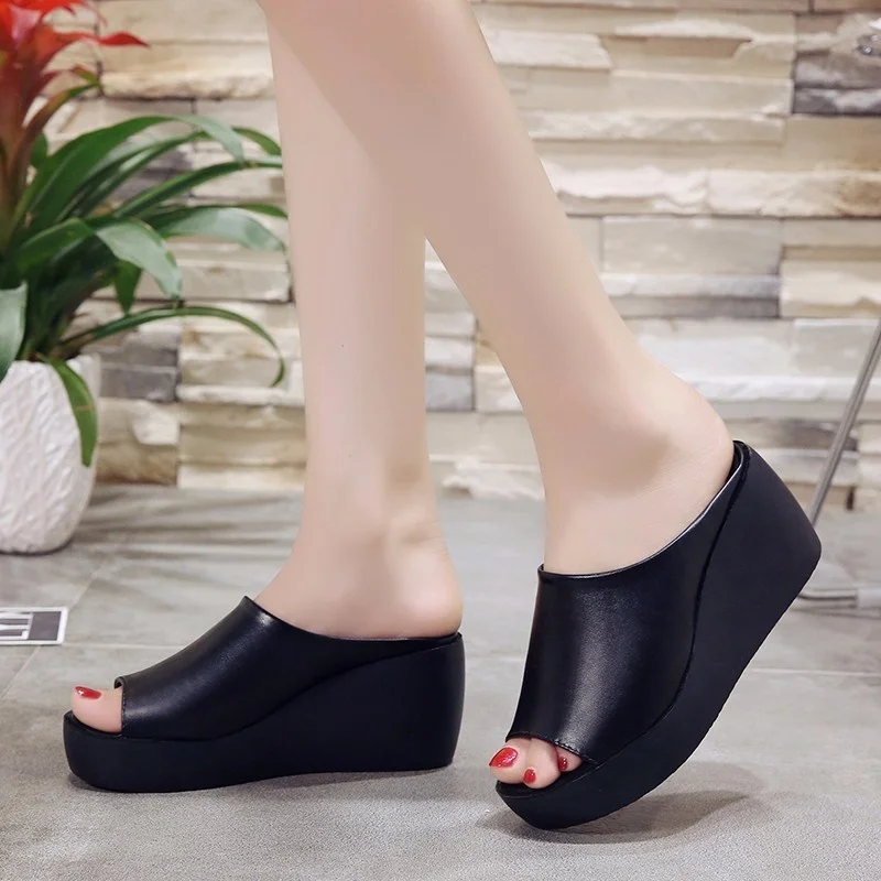 Women's Platform Slippers Wedge Summer Shoes Ladies Flip Flops Women High Heeled Slip On Shoes Casual Solid Sandal Shoes Woman
Women's Platform Slippers Wedge Summer Shoes Ladies Flip Flops Women High Heeled Slip On Shoes Casual Solid Sandal Shoes Woman