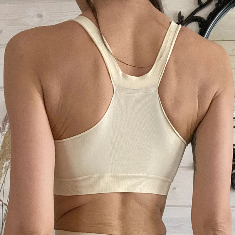 Women Seamless Fitness Sports Bra Running Workout Yoga Bra Female Sportswear Multiple Ways To Wear Gym Underwear New
Women Seamless Fitness Sports Bra Running Workout Yoga Bra Female Sportswear Multiple Ways To Wear Gym Underwear New