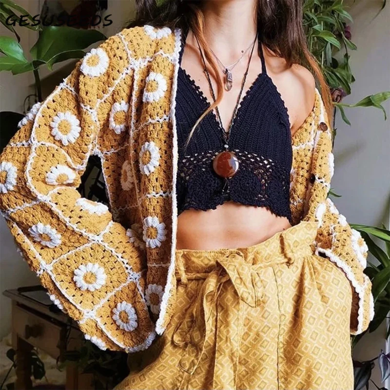Summer sweater women vintage floral cardigan korean long sleeve cropped sweater v neck button up crochet sweater hollow out 2021
Summer sweater women vintage floral cardigan korean long sleeve cropped sweater v neck button up crochet sweater hollow out 2021