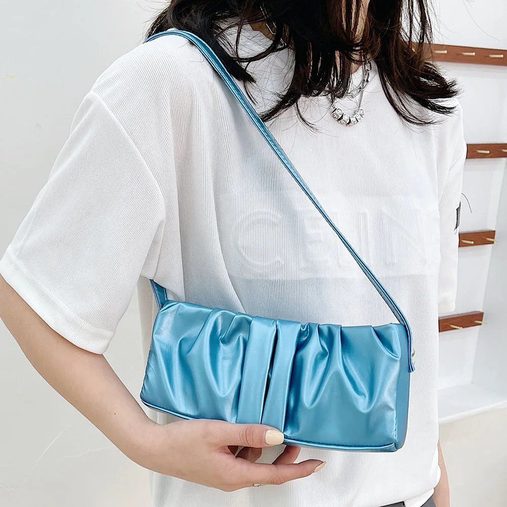 Fashion Women Handbags Pure Color PU Leather Pleated Small Shoulder Underarm Bag Designer Totes Travel Pleated Tote
Fashion Women Handbags Pure Color PU Leather Pleated Small Shoulder Underarm Bag Designer Totes Travel Pleated Tote