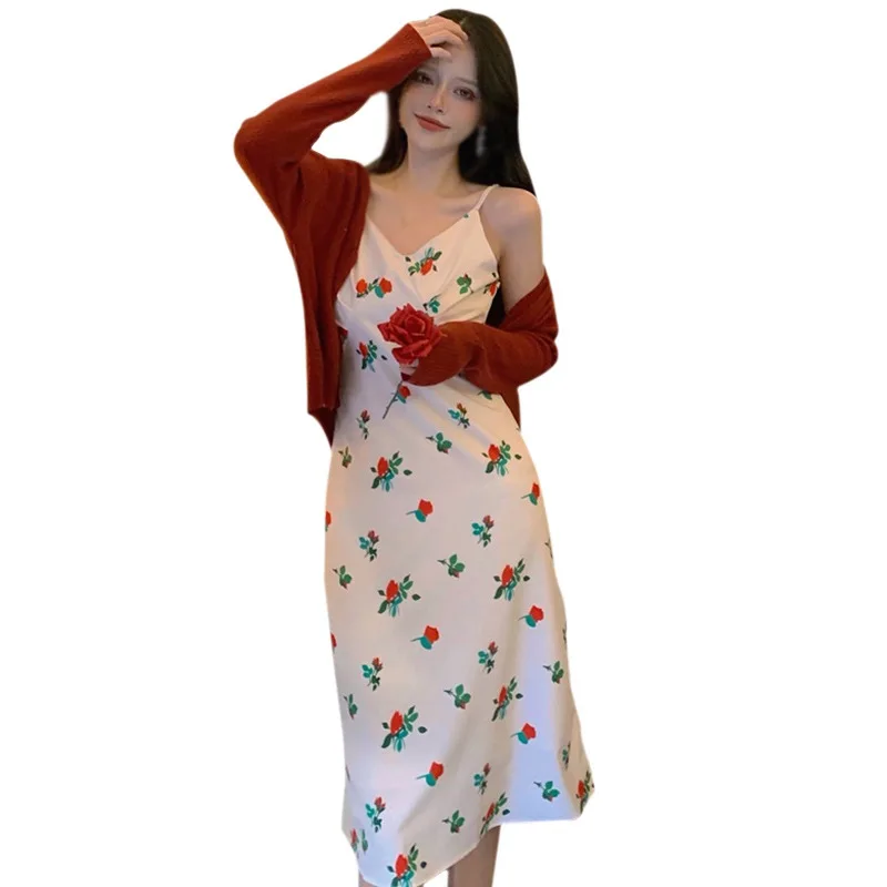 Женское платье на бретельках, Повседневное платье без рукавов с цветочным принтом, модель 2021 в Корейском стиле на лето
Женское платье на бретельках, Повседневное платье без рукавов с цветочным принтом, модель 2021 в Корейском стиле на лето