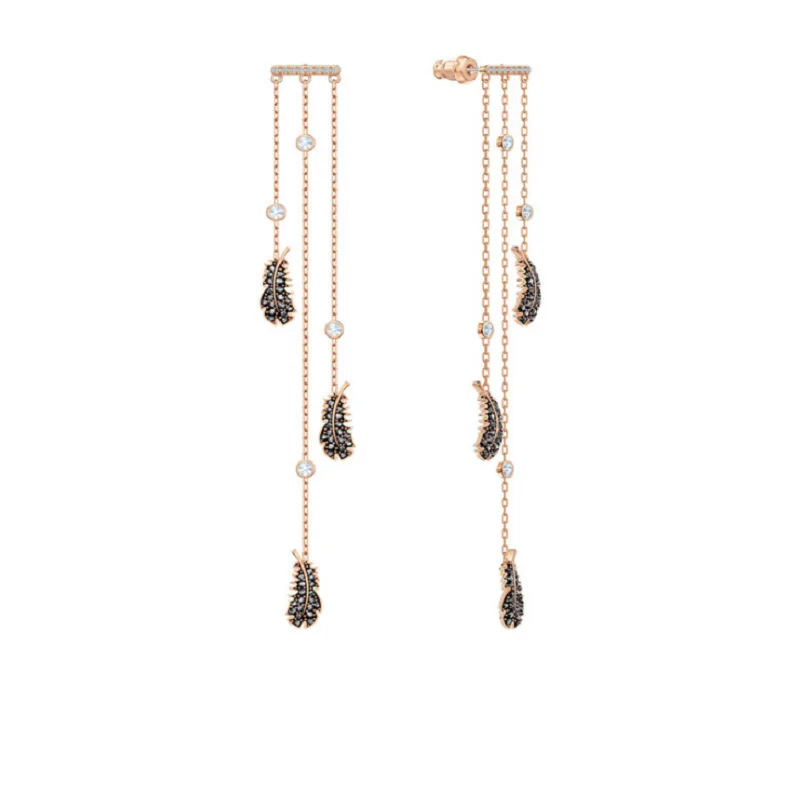 Mysterious Elegant Black Feather Tassel Ear Women Irregular Earrings swa 1:1
Mysterious Elegant Black Feather Tassel Ear Women Irregular Earrings swa 1:1