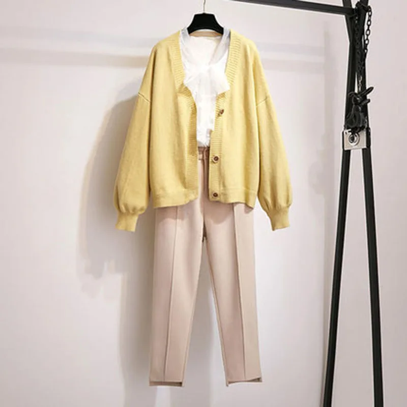 Plus Size Women's Casual Suit Spring Autumn 2020 New Loose Lantern Sleeve Sweater Cardigan Woolen Pants Three-piece Female A600
Plus Size Women's Casual Suit Spring Autumn 2020 New Loose Lantern Sleeve Sweater Cardigan Woolen Pants Three-piece Female A600