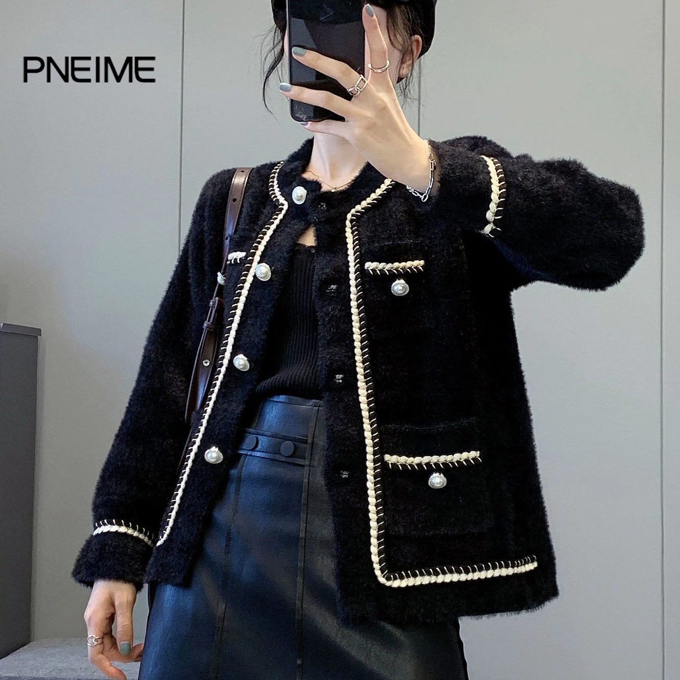 New Women Large Size Imitation Mink Velvet Thick Short Coat Women's Fashion All-match Knitted Cardigan Casual Retro Woolen Top
New Women Large Size Imitation Mink Velvet Thick Short Coat Women's Fashion All-match Knitted Cardigan Casual Retro Woolen Top