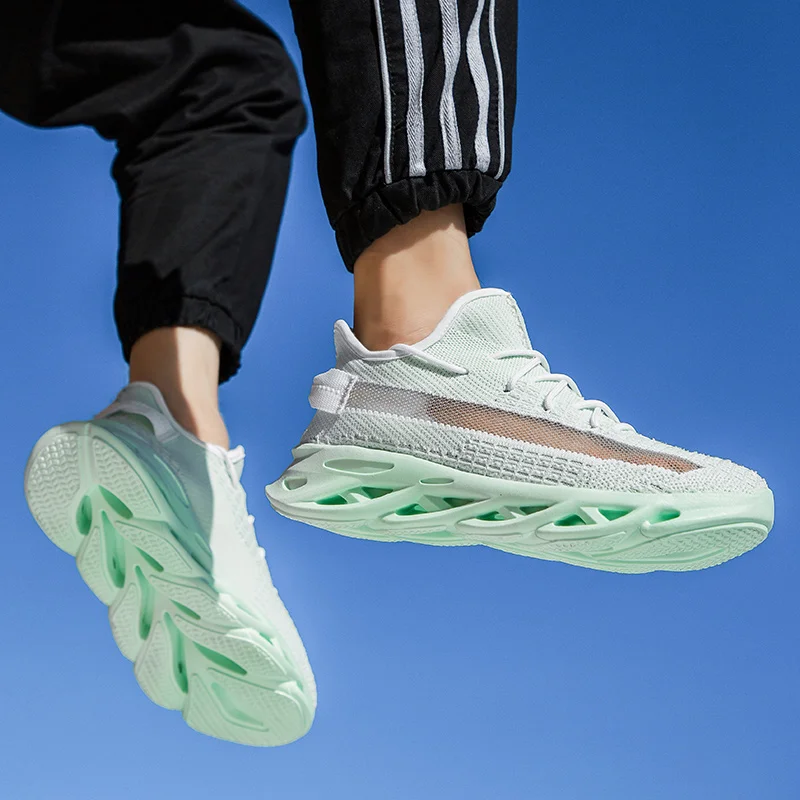 Men's Sneakers 2021 High Quality Flying Woven High Elastic Non-slip Mesh Ultra Light Fashion Casual Shoes Outdoor Running Shoes
Men's Sneakers 2021 High Quality Flying Woven High Elastic Non-slip Mesh Ultra Light Fashion Casual Shoes Outdoor Running Shoes