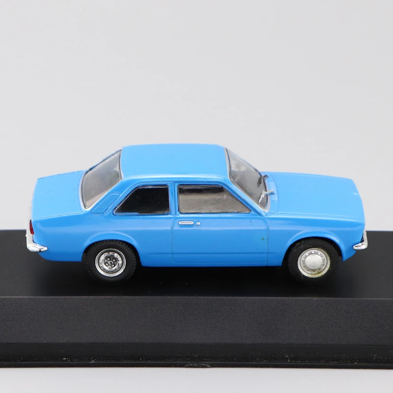 1:43 IXO CHEVROLET CHEVETTE коллекционные модели автомобилей игрушки идеальный размер и вес |
