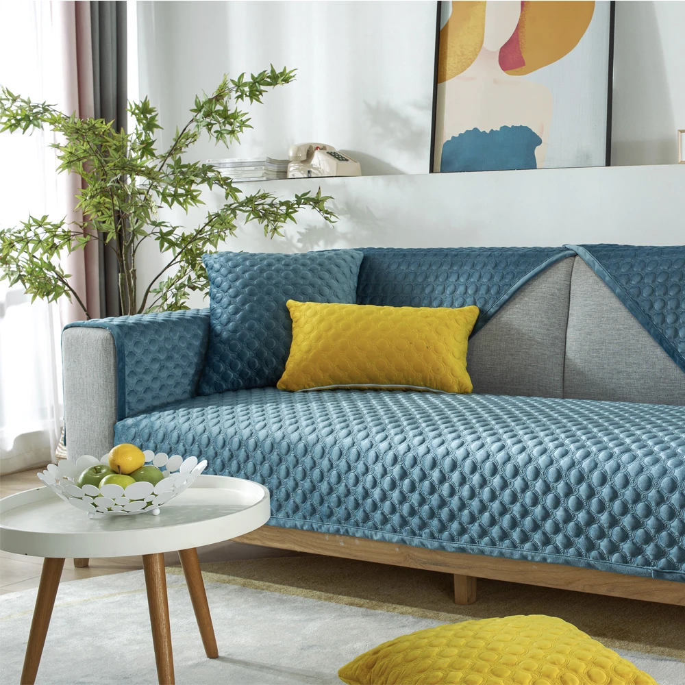 Soft Velvet sofa cover thicken quilted plaid on the sofa chair armchair Towel couch cover modern sofa covers for living room
Soft Velvet sofa cover thicken quilted plaid on the sofa chair armchair Towel couch cover modern sofa covers for living room