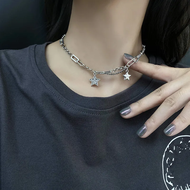Bohemia Metal Geometry Star Pendant Necklace Vintage Contracted Joker Sweater Chains Choker New Necklace for Women
Bohemia Metal Geometry Star Pendant Necklace Vintage Contracted Joker Sweater Chains Choker New Necklace for Women