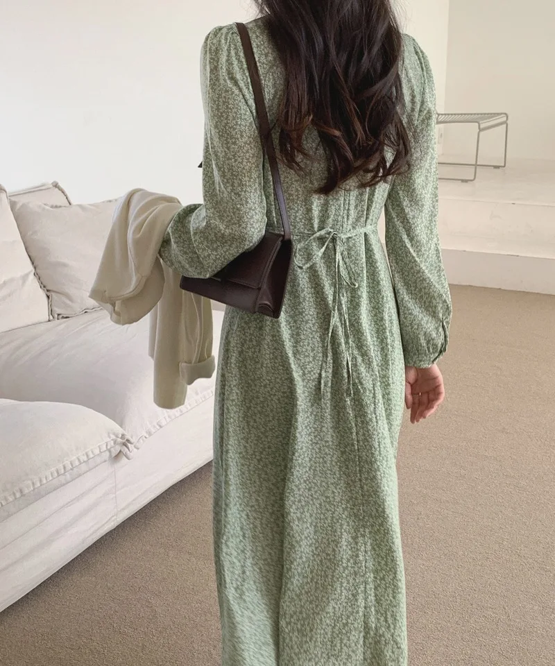 ZAWAHIKI Women Dress Spring Korean Style Gentleness Temperament V-Neck Long-Sleeve High-Waist Elegant Chiffon Green Dresses
ZAWAHIKI Women Dress Spring Korean Style Gentleness Temperament V-Neck Long-Sleeve High-Waist Elegant Chiffon Green Dresses