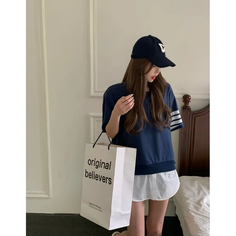 Модные женские футболки в полоску с имитацией двух слоев Новинка Лето 2021 шикарные тонкие свободные топы в Корейском стиле средней длины с к...
Модные женские футболки в полоску с имитацией двух слоев Новинка Лето 2021 шикарные тонкие свободные топы в Корейском стиле средней длины с к...