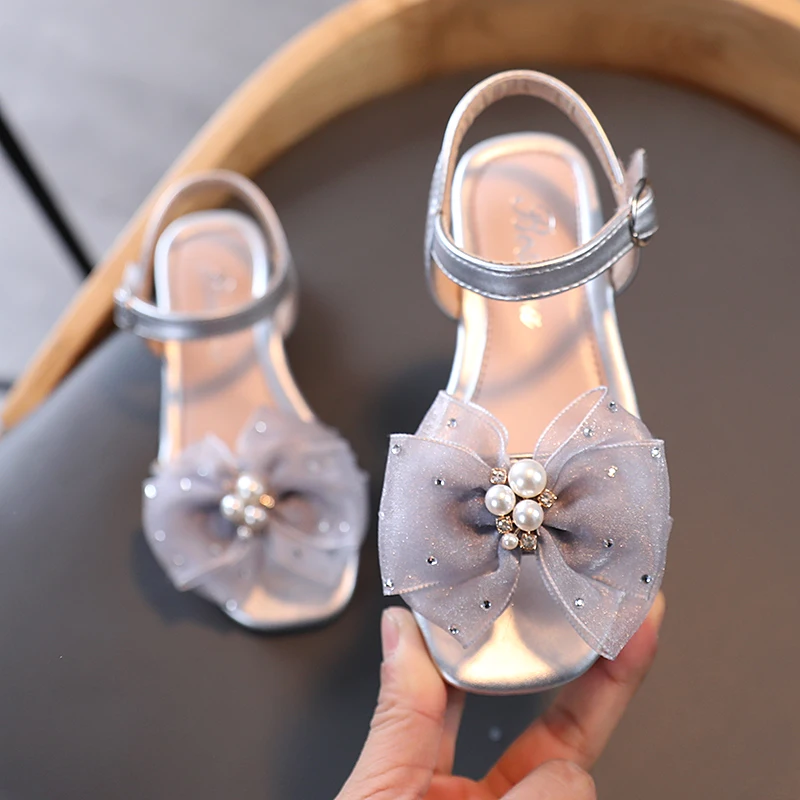 Korean Style Sweet Girls Bowtie Velcro Girls Sandals Pearl High Quality 3-12 Years Old Kids Open Toe Shoes T21N03LS-42
Korean Style Sweet Girls Bowtie Velcro Girls Sandals Pearl High Quality 3-12 Years Old Kids Open Toe Shoes T21N03LS-42