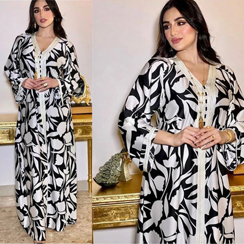 Abaya Турция Дубай мусульманское новое платье в стиле бохо женские кафтан Abaya s марокканские 2021 ИД Мубарак мусульманский Африканский принт пла... 
Abaya Турция Дубай мусульманское новое платье в стиле бохо женские кафтан Abaya s марокканские 2021 ИД Мубарак мусульманский Африканский принт пла...