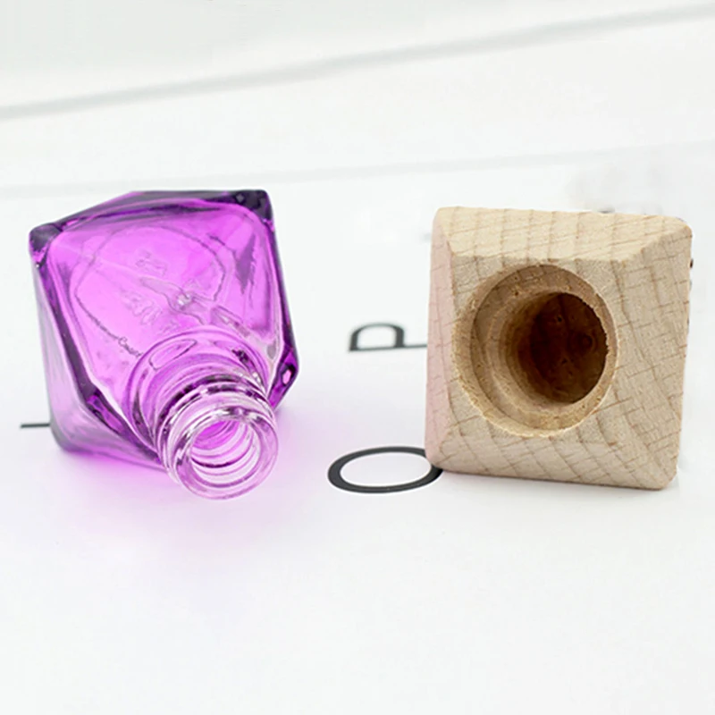 200pieces/lot 6ml Car Perfume Bottle Pendant Fragrance Air Freshener Essential Oils Empty Glass Refillable Bottle Auto Ornaments
200pieces/lot 6ml Car Perfume Bottle Pendant Fragrance Air Freshener Essential Oils Empty Glass Refillable Bottle Auto Ornaments