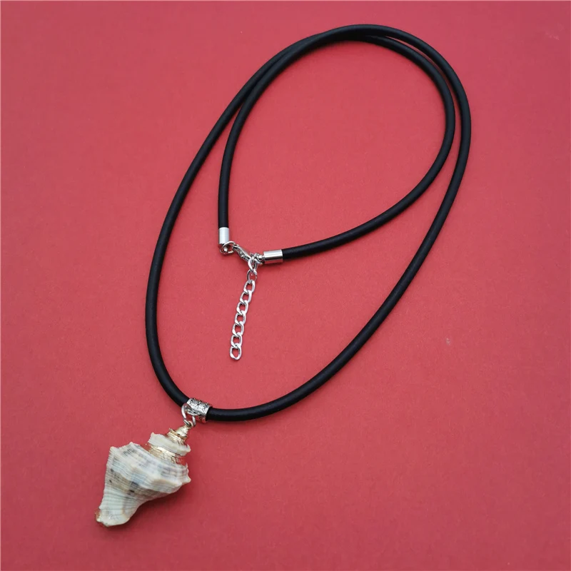Marliwoo NEW Shell Pedant Necklaces Women Handmade Rubber Jewelry Black Sweater Chains Natural Shell Accessories Match Clothes
Marliwoo NEW Shell Pedant Necklaces Women Handmade Rubber Jewelry Black Sweater Chains Natural Shell Accessories Match Clothes