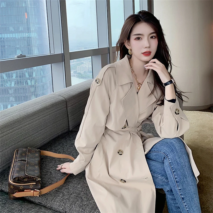 New Fashion 2021 Fall /Autumn Casual Vintage Double breasted Simple Classic Long Trench Women Coat Oversize Female Windbreaker
New Fashion 2021 Fall /Autumn Casual Vintage Double breasted Simple Classic Long Trench Women Coat Oversize Female Windbreaker