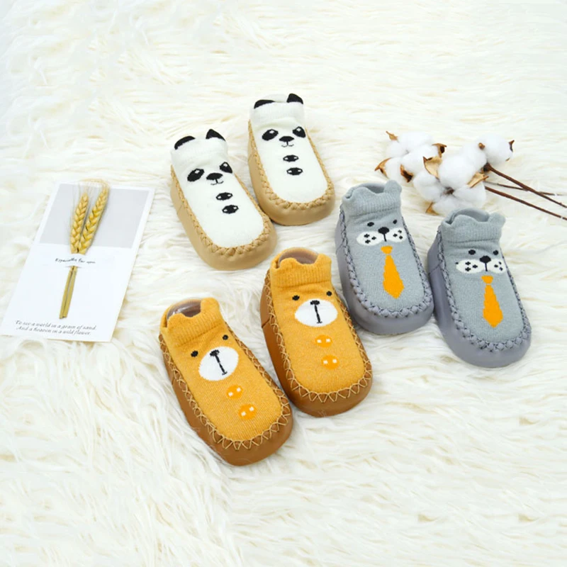 PU Bottom First Walking Baby Shoes Kid Trainers Toddler Boys Girls Sole Non Slip Breathable Lightweight Sneaker Outdoor Sock
PU Bottom First Walking Baby Shoes Kid Trainers Toddler Boys Girls Sole Non Slip Breathable Lightweight Sneaker Outdoor Sock
