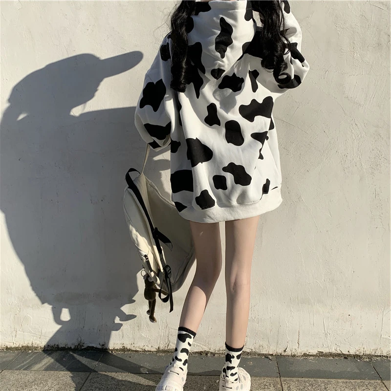 Women's Clothing Sweet Sweater Fashion Cows Pullover Hoodie Girl White Top Long Sleeve Sweatsuits Sweatshirt 2020 Winter Autumn
Women's Clothing Sweet Sweater Fashion Cows Pullover Hoodie Girl White Top Long Sleeve Sweatsuits Sweatshirt 2020 Winter Autumn