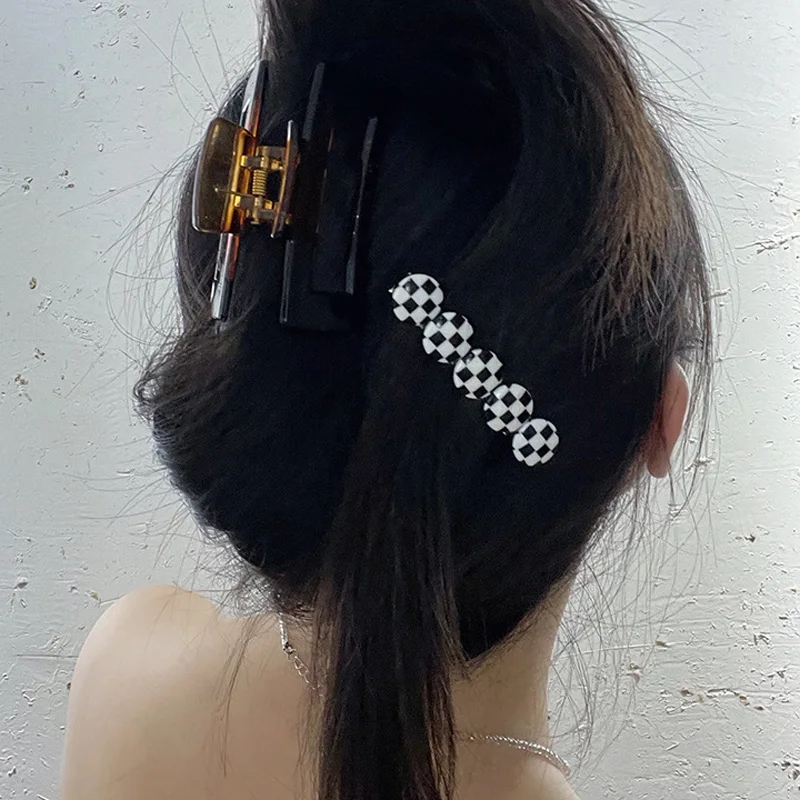 New Acrylic Check Edge Hair Clips Sweet Hairpin Cute Girl Bangs Hairpin Heart Clip Headdress Duckbill Clip
New Acrylic Check Edge Hair Clips Sweet Hairpin Cute Girl Bangs Hairpin Heart Clip Headdress Duckbill Clip