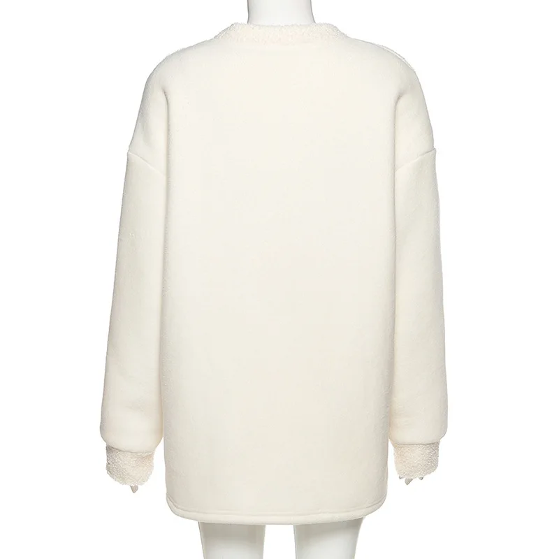 Winter fashion new product women's V-neck long-sleeved loose and slim fashion all-match slim velvet coat
Winter fashion new product women's V-neck long-sleeved loose and slim fashion all-match slim velvet coat