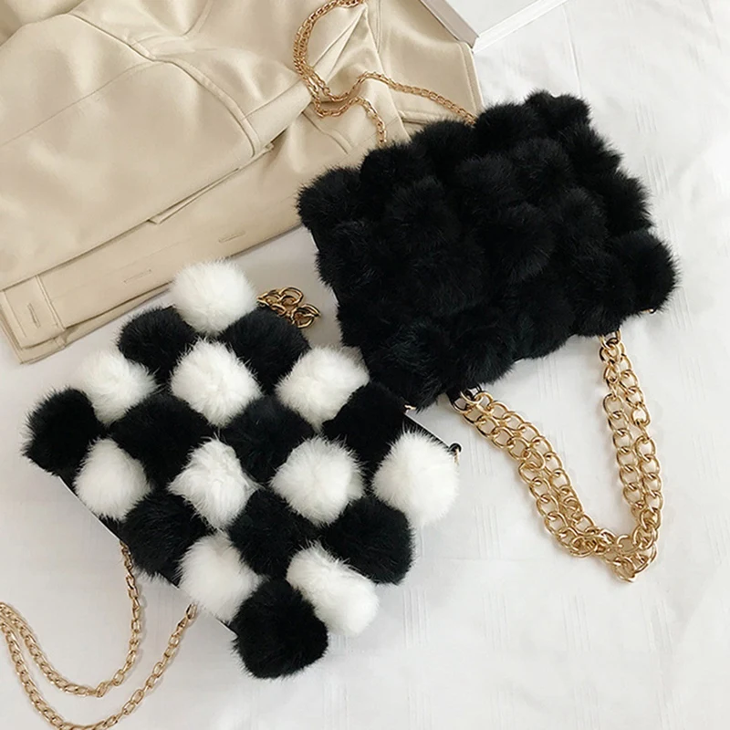 Chain Crossbody Bags for Women Small Cloud Shoulder Handbags Female Solid Color Cross Body Bag
Chain Crossbody Bags for Women Small Cloud Shoulder Handbags Female Solid Color Cross Body Bag