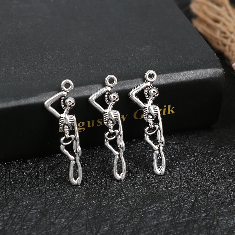 10Pcs Charms Skull Skeleton Man 42X11Mm Antique Silver Plated Pendants Making Diy Handmade Tibetan Find Jewelry
10Pcs Charms Skull Skeleton Man 42X11Mm Antique Silver Plated Pendants Making Diy Handmade Tibetan Find Jewelry