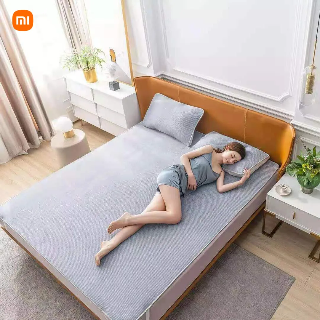 Новинка серия Xiaomi super cold fiber приятный на ощупь Антибактериальный мягкий коврик моющийся Удобный приятный для кожи Летний коврик для сна
Новинка серия Xiaomi super cold fiber приятный на ощупь Антибактериальный мягкий коврик моющийся Удобный приятный для кожи Летний коврик для сна