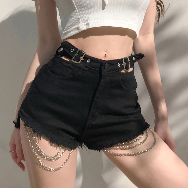 Women High Waist Black Shorts Women Gothic Punk Streetwear Chain Patchwork Hot Shorts Casual Sexy Basic Solid Black Shorts New
Women High Waist Black Shorts Women Gothic Punk Streetwear Chain Patchwork Hot Shorts Casual Sexy Basic Solid Black Shorts New
