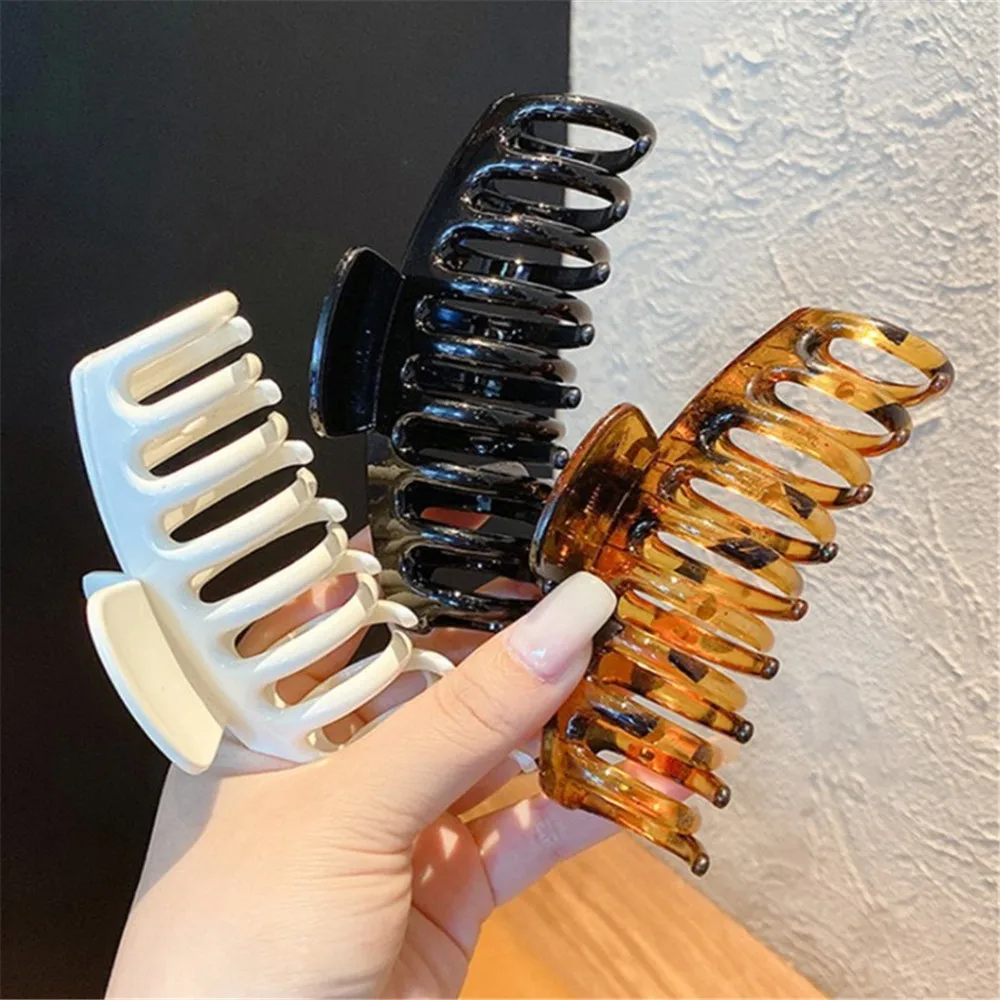 Large Barrette Crab Hair Claws Shower Bath Ponytail Holder Clips Clamps Women Girls Hairpins Hairgrips Hair Styling Accessories
Large Barrette Crab Hair Claws Shower Bath Ponytail Holder Clips Clamps Women Girls Hairpins Hairgrips Hair Styling Accessories
