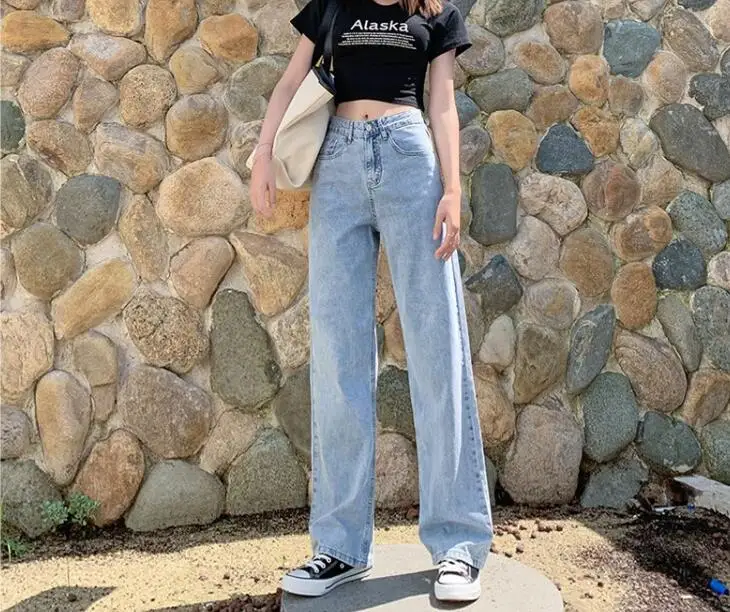 Woman Jeans High Waist Clothes Wide Leg Denim Clothing Streetwear Vintage Quality 2020 Summer Fashion Harajuku loose Pants
Woman Jeans High Waist Clothes Wide Leg Denim Clothing Streetwear Vintage Quality 2020 Summer Fashion Harajuku loose Pants