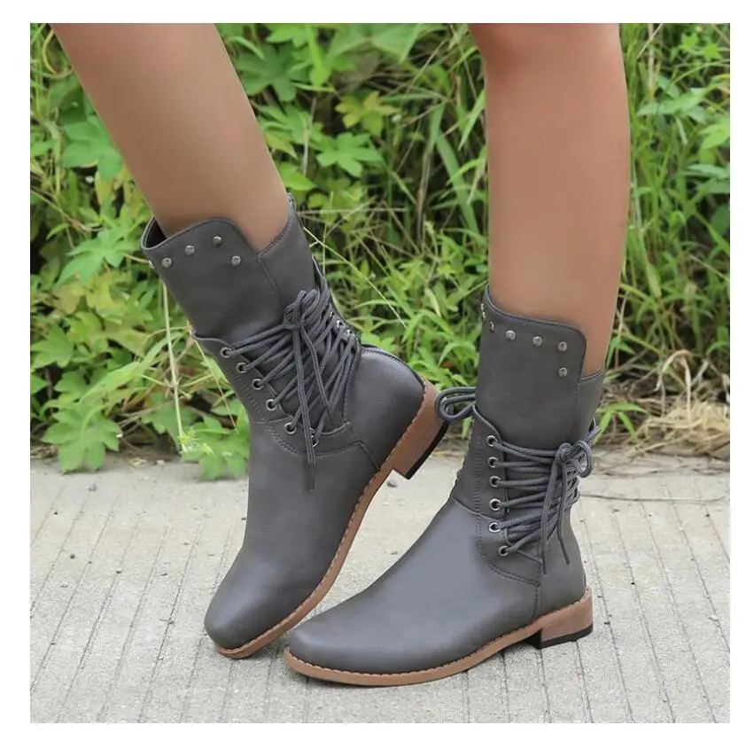 2021 autumn new round head fashion leather boots foreign shop boots retro boots straps Martin boots
2021 autumn new round head fashion leather boots foreign shop boots retro boots straps Martin boots