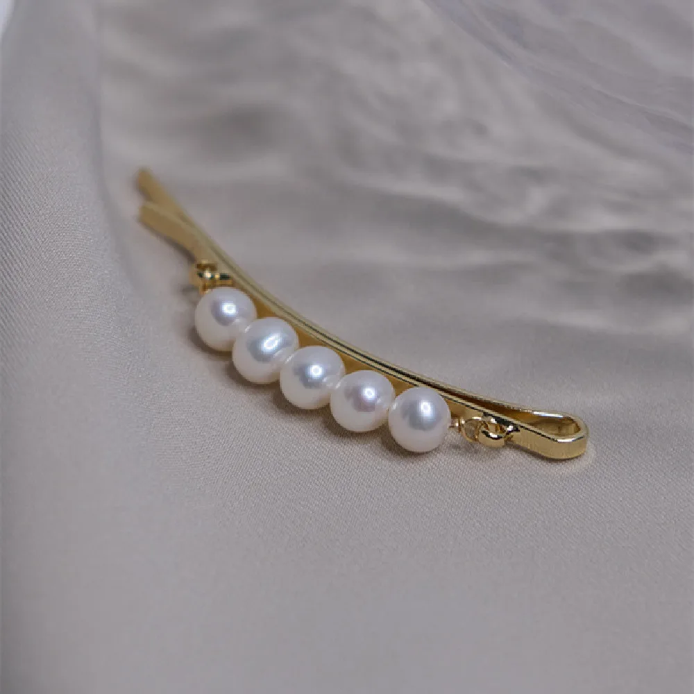Hand-Made Five Pearl Hairpins Elegant And Simple Side Clip, Bangs Clip, Japanese And Korean Women
Hand-Made Five Pearl Hairpins Elegant And Simple Side Clip, Bangs Clip, Japanese And Korean Women