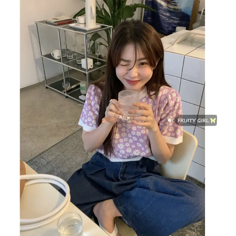 Женский короткий свитер в корейском ретро стиле с принтом фруктовых ромашек, Универсальный Молодежный топ с коротким рукавом
Женский короткий свитер в корейском ретро стиле с принтом фруктовых ромашек, Универсальный Молодежный топ с коротким рукавом