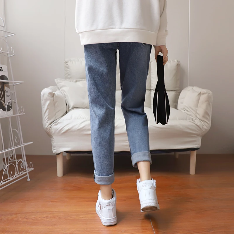 977# 2021 Spring New Arrival Denim Maternity Jeans Ripped Hole Straight Pants for Pregnant Women Pregnancy Casual Trousers
977# 2021 Spring New Arrival Denim Maternity Jeans Ripped Hole Straight Pants for Pregnant Women Pregnancy Casual Trousers