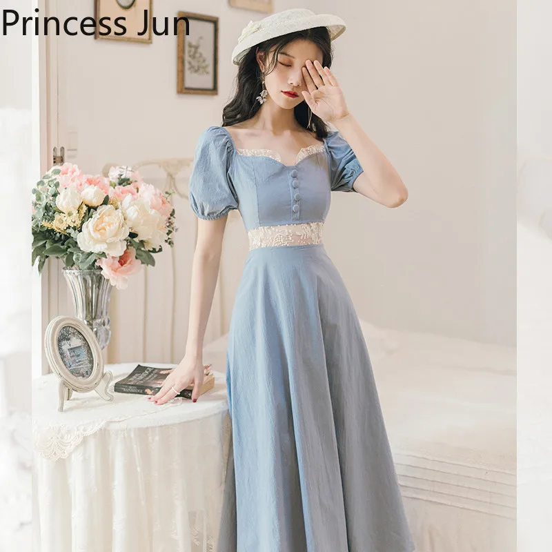 French Vintage Retro Lace Stitching Blue Party Dress Elegant Palace Style Puff Sleeve Square Collar Slim Waist Dress Vestidos
French Vintage Retro Lace Stitching Blue Party Dress Elegant Palace Style Puff Sleeve Square Collar Slim Waist Dress Vestidos