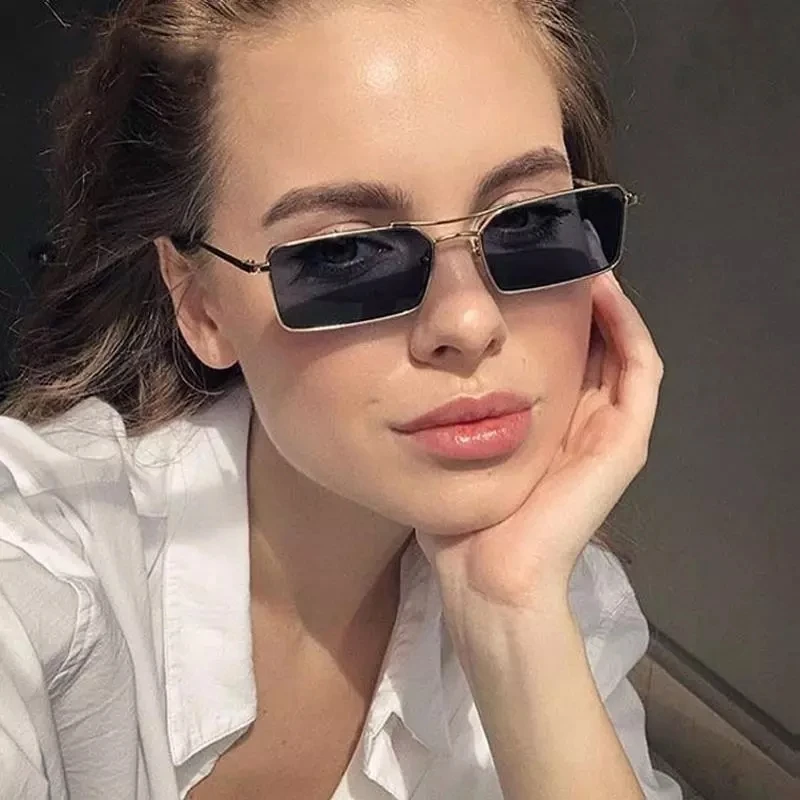 2021 Classic Retro Sunglasses Women Glasses Lady Luxury Steampunk Metal Sun Glasses Vintage Mirror Oculos De Sol Feminino UV400
2021 Classic Retro Sunglasses Women Glasses Lady Luxury Steampunk Metal Sun Glasses Vintage Mirror Oculos De Sol Feminino UV400