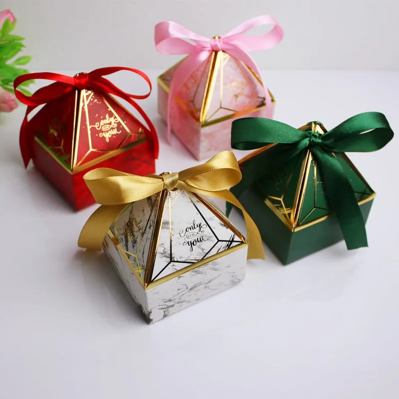 5pcs Diamond Wedding Favors Candy Gift Boxes Baby Shower Paper Chocolate Dragee Boxes Package Festival Party Supplies Thank You
5pcs Diamond Wedding Favors Candy Gift Boxes Baby Shower Paper Chocolate Dragee Boxes Package Festival Party Supplies Thank You