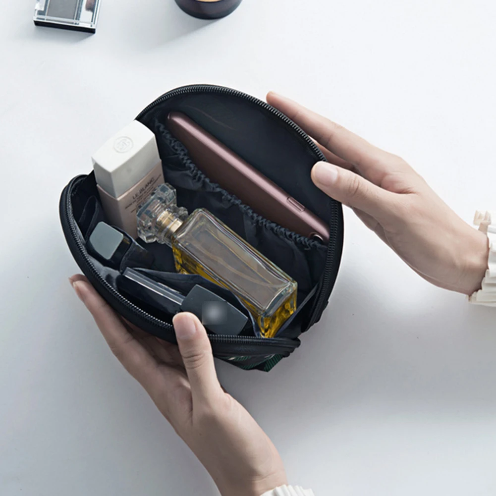 Shell Shaped Makeup Bag Women Cosmetic Bag Women Toiletries Organizer Waterproof Female Storage Make up Cases Multi Usage
Shell Shaped Makeup Bag Women Cosmetic Bag Women Toiletries Organizer Waterproof Female Storage Make up Cases Multi Usage