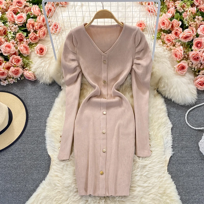 Uulutonica Autumn Women Elegant Fashion A-line Solid Full Button Above Knee, Mini Puff Sleeve Empire V-neck Knitting Dress
Uulutonica Autumn Women Elegant Fashion A-line Solid Full Button Above Knee, Mini Puff Sleeve Empire V-neck Knitting Dress