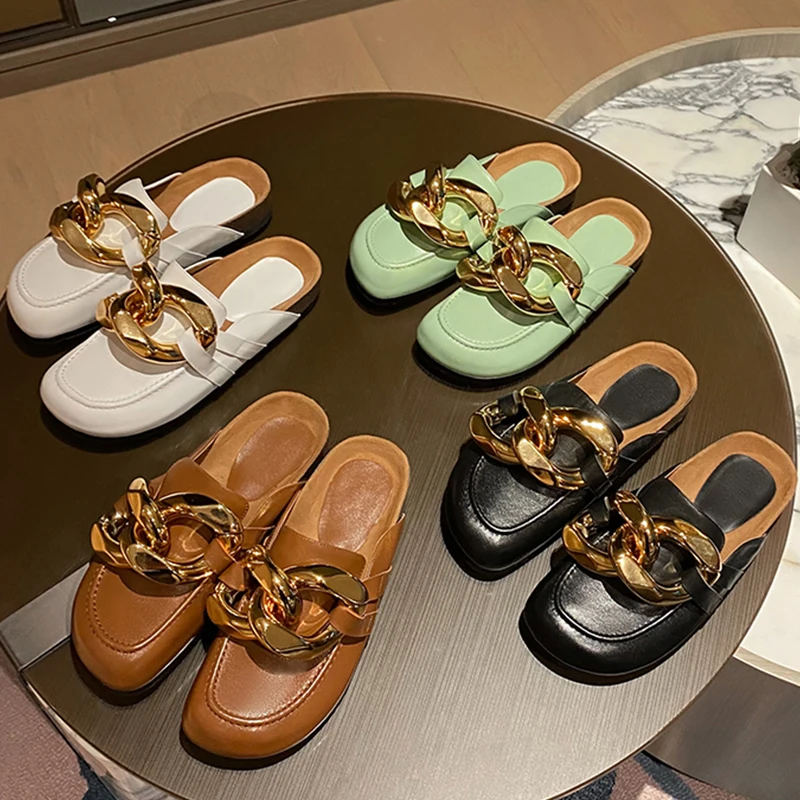 Women Slipper Fashion Cow Leather Brand Design Metal decoration Sandals Shoes Slip on Mules Flat Heel Casual Slides Flip 4 color
Women Slipper Fashion Cow Leather Brand Design Metal decoration Sandals Shoes Slip on Mules Flat Heel Casual Slides Flip 4 color