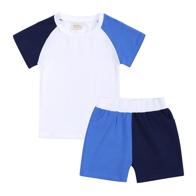 Children's short-sleeved shorts home service suit splicing two-piece summer baby raglan sleeve pajamas
Children's short-sleeved shorts home service suit splicing two-piece summer baby raglan sleeve pajamas