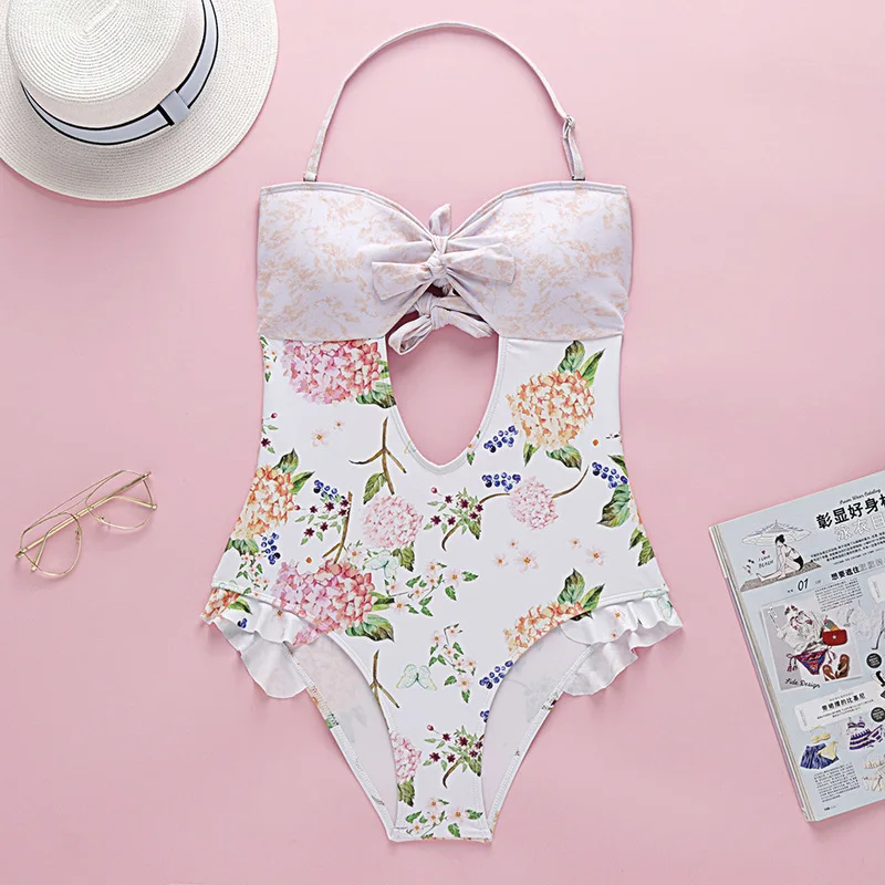 2021 New Push Up Cutout Beachwear XXL ELAN MILRE Sexy High Cut Bodysuit One Piece Swimwear Women Floral Print Swimsuit
2021 New Push Up Cutout Beachwear XXL ELAN MILRE Sexy High Cut Bodysuit One Piece Swimwear Women Floral Print Swimsuit