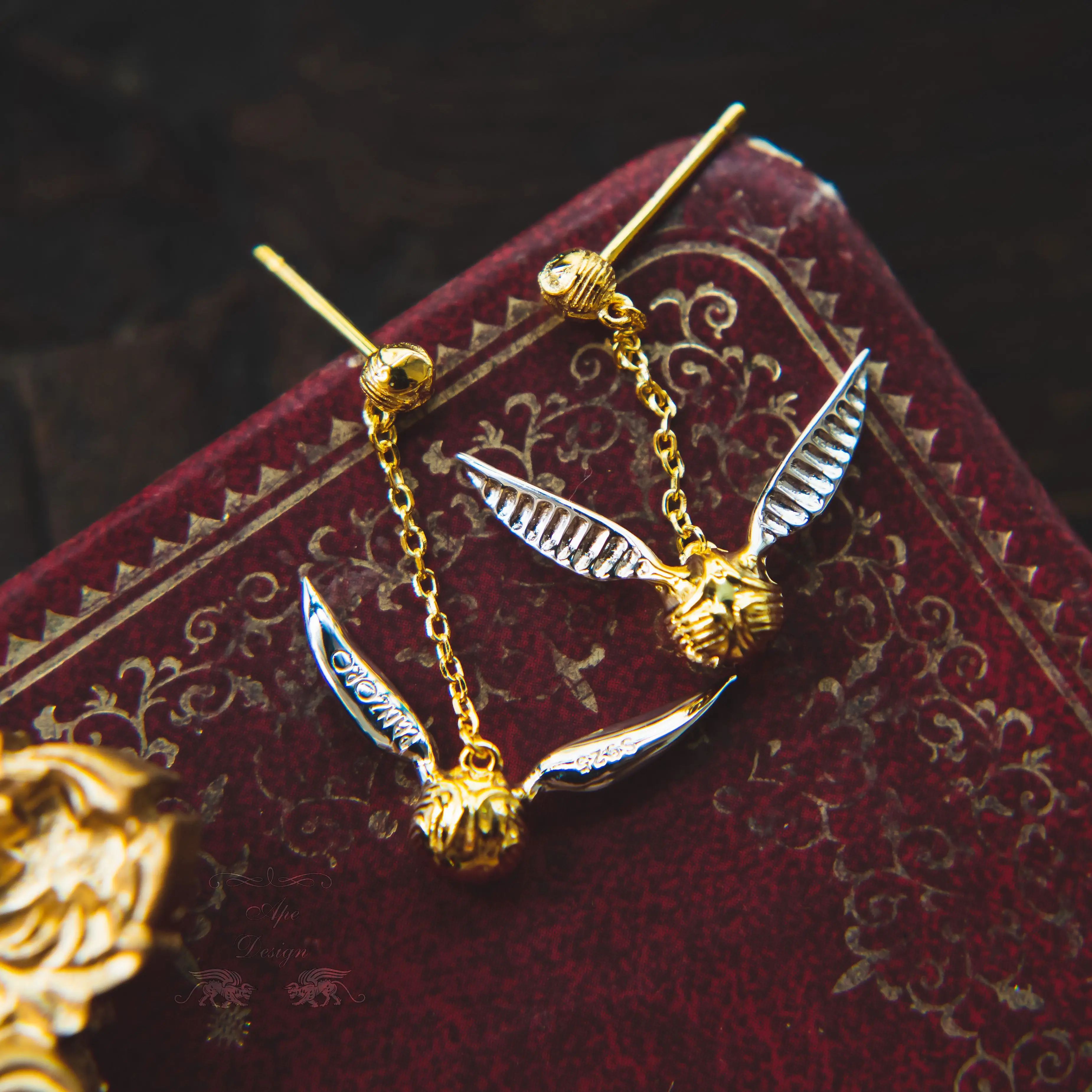 HP Movie Angel Wings Shape Pendant Drop Earrings 925 Sterling Silver Stud Eardrops Earstuds Jewelry Cosplay Props Women Gifts 
HP Movie Angel Wings Shape Pendant Drop Earrings 925 Sterling Silver Stud Eardrops Earstuds Jewelry Cosplay Props Women Gifts