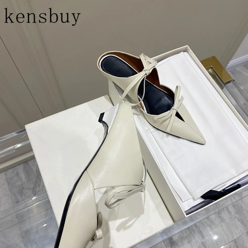 2021 Women Lace Up Design Hollow Out Slippers Summer Pointed Toe Sewing Short Heel Outdoor Shoes Casual Concise Female Slippers
2021 Women Lace Up Design Hollow Out Slippers Summer Pointed Toe Sewing Short Heel Outdoor Shoes Casual Concise Female Slippers